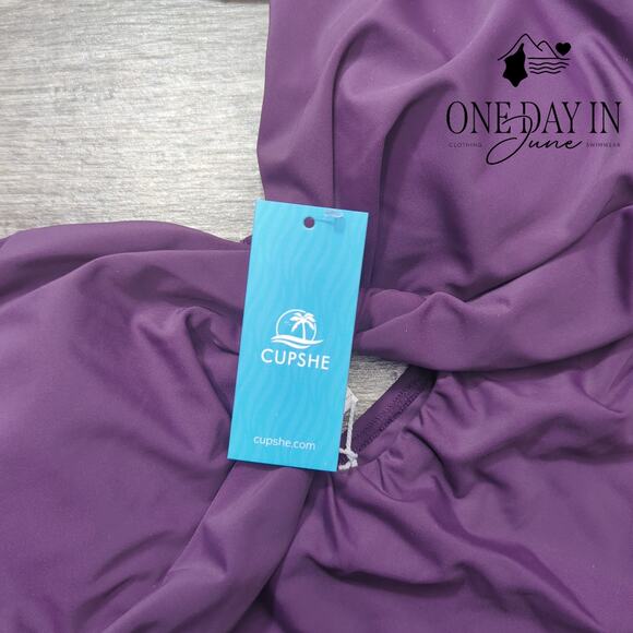 Cupshe Cross Front Keyhole One Piece Swimsuit Size XL - Picture 6 of 7